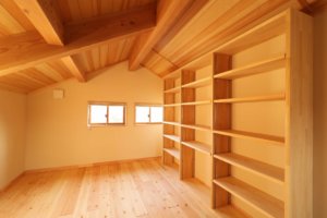 常総市で注文住宅を手掛けるベースポイントの小屋裏スペース
