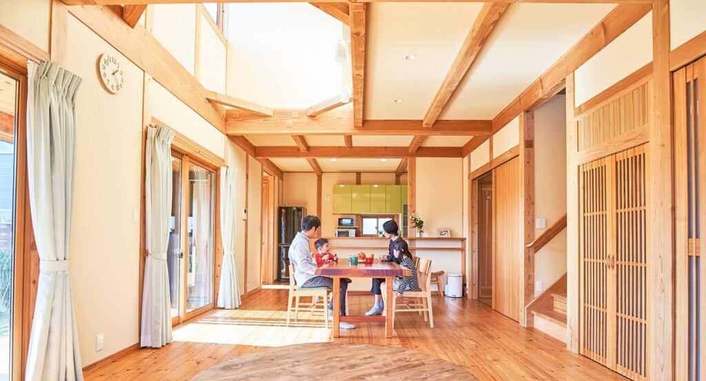 つくばで注文住宅・木の家を建てる工務店ベースポイントの団欒写真